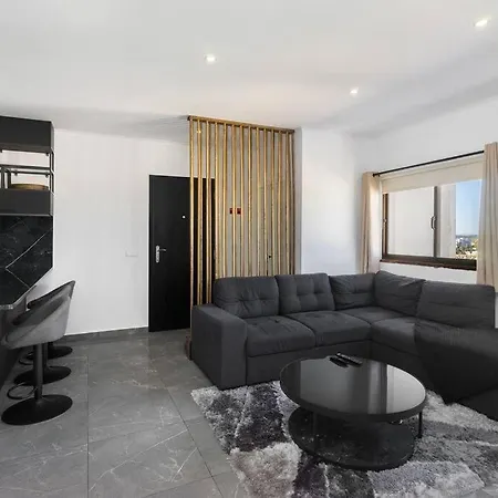 Luxury * Αλμπουφέιρα